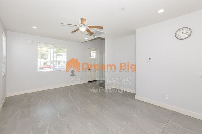 Photo - 5167 Peony Ct