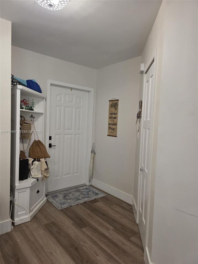 Photo - 15529 Miami Lakeway N Unit 104