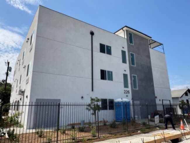 Photo - 226 W 87th St Apartment Unit 201