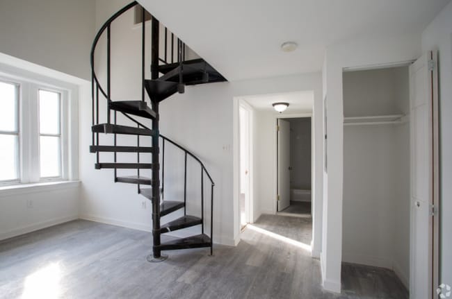 Building Photo - 5225 Schuyler St Rental
