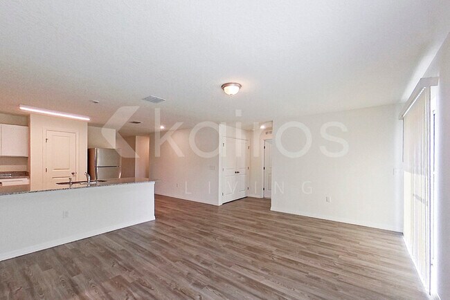 8845 102nd Ave