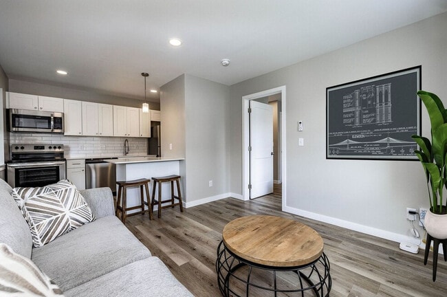 Photo - Ravine Apartments