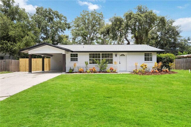 Completely Renovated 2 Bed 1.5 Bath House ... - Completely Renovated 2 Bed 1.5 Bath House ...