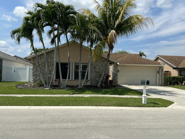 Photo - 21023 Rustlewood Ave