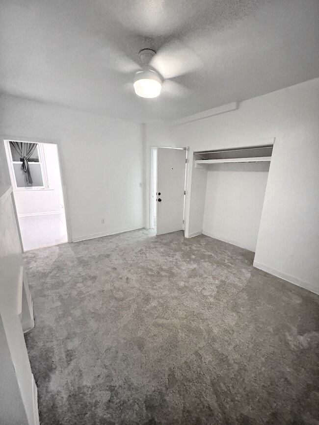 Photo - 240 Main St