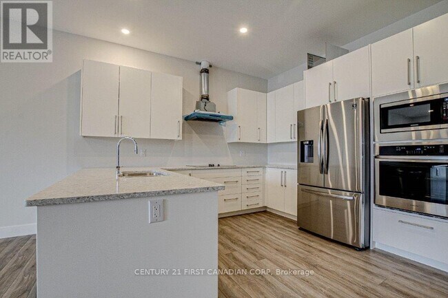 Photo - 1696 Fiddlehead Pl Unit 305