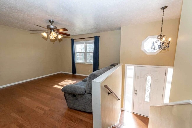 Photo - Knoxville 37912 - Coming Soon - 3 bedroom, 2.5 bath home - Contact Tom Parry (865) 607-3649