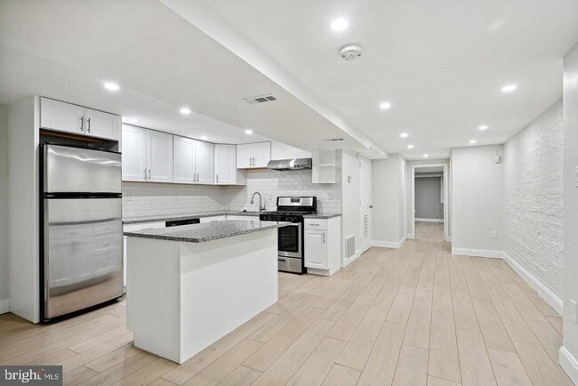 Photo - 3016 13th St NW