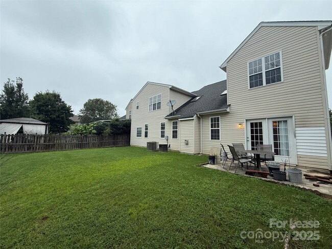 Photo - 11042 Woods Corner Ct