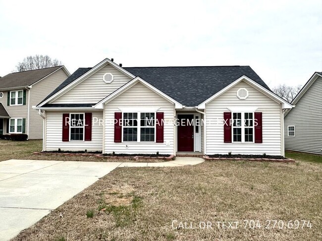 Charming 3BR/2BA Home in Charlotte! - Charming 3BR/2BA Home in Charlotte!