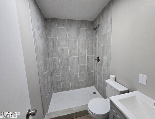 Photo - 3909 Sunrise Ave