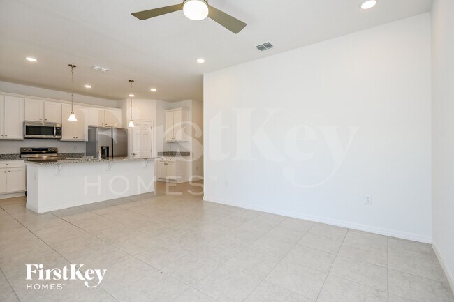 Photo - 1189 Spokane Pt