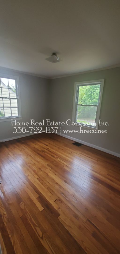 Photo - 212 Terrace Avenue