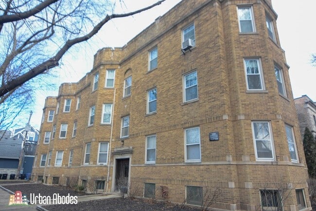 Photo - 3716 N Hoyne Ave Unit M05B