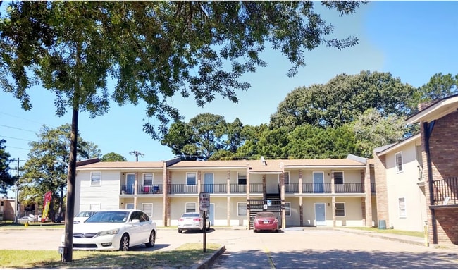 Photo - Landfair Complex