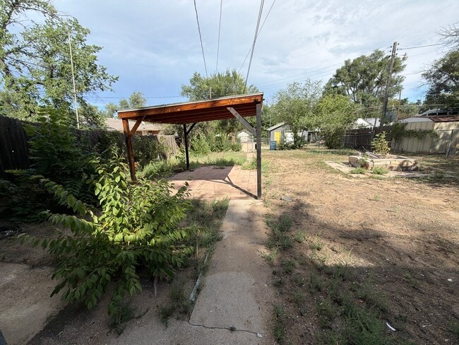 1310 15th Ave Unit B