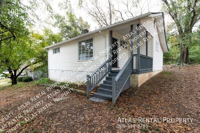 Photo - 1005 Minor Dr