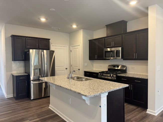 Building Photo - 287 Peebles Dr Rental