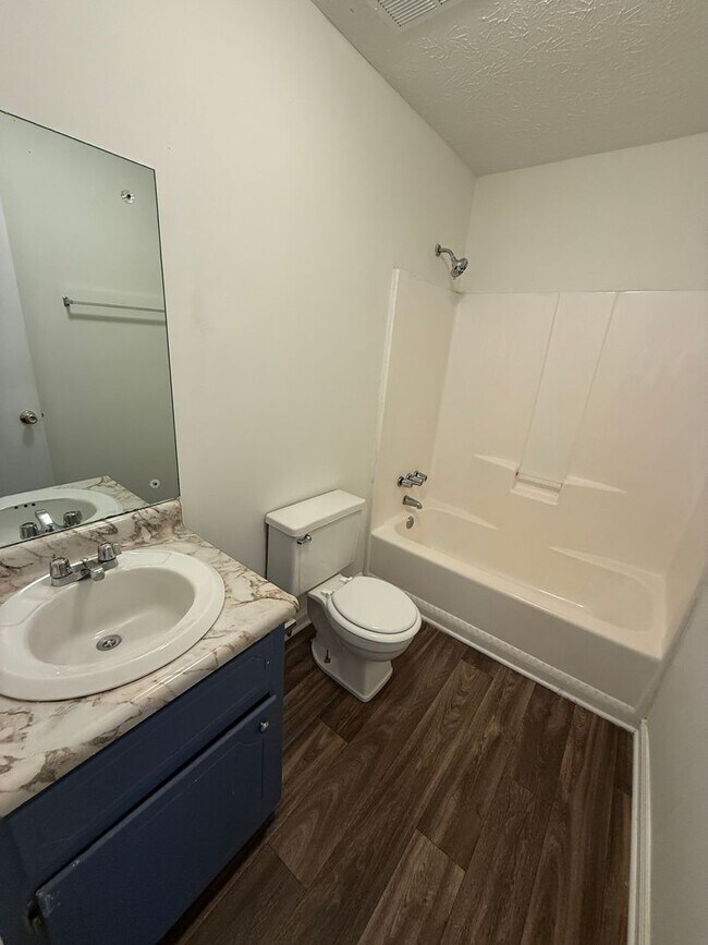 Photo - 540/542 Rustwood Dr Unidad 540 Rustwood Dr