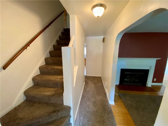 Photo - 35 Westmoreland Dr
