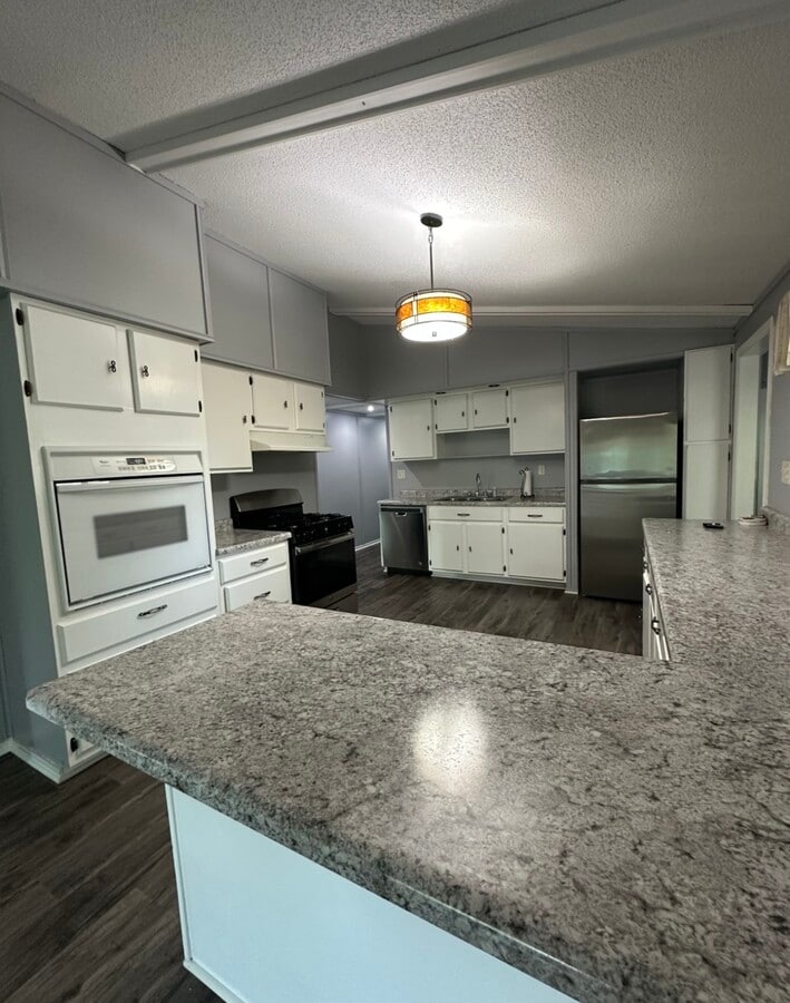 Photo - 2054 Norcon Ln