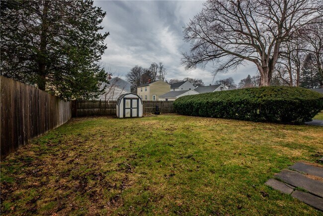 Photo - 416 W Spruce St