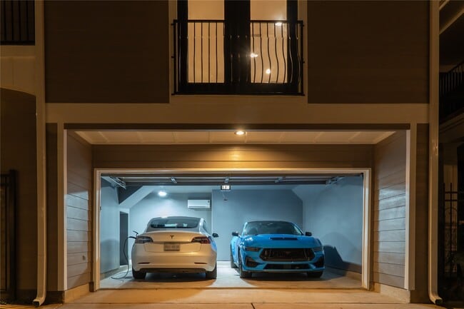 Photo - 1126 W 23rd St