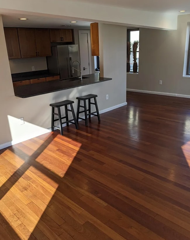 Photo - 197 Sidney St Unidad 1