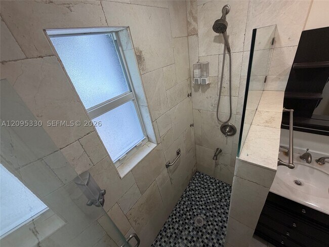 1047 SW 76th Ave Unit 1045
