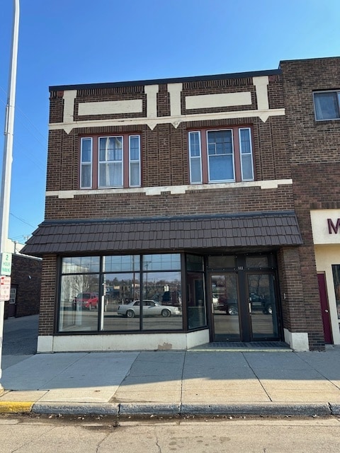 112.5 E Washington Ave Unit 2