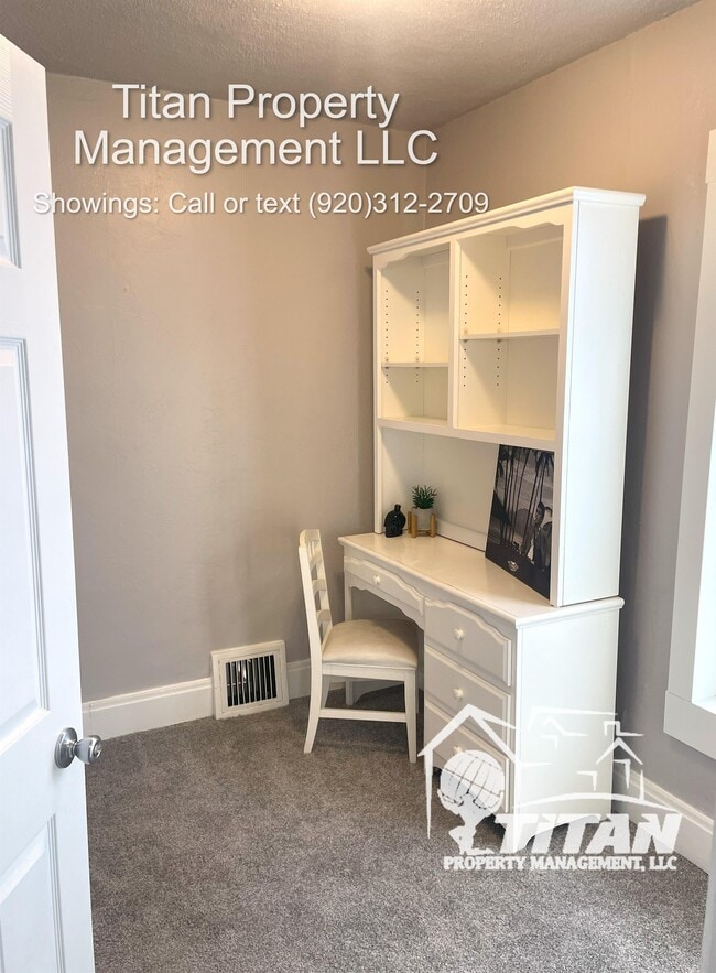 Photo - 1126 Central St