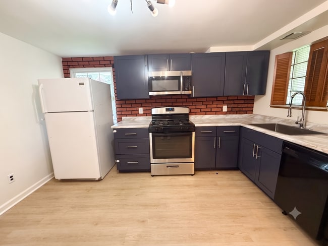 Photo - 509 Oak St