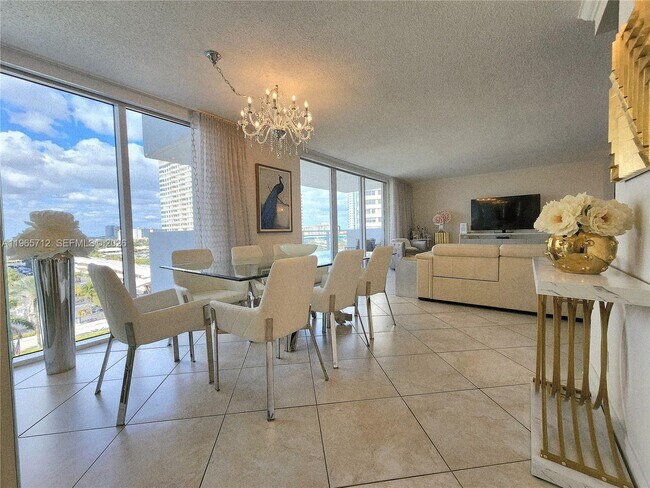 Building Photo - 2030 S Ocean Dr Unit 626
