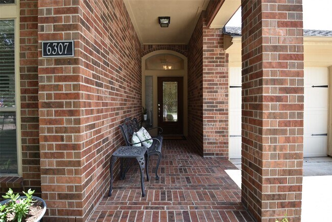 Photo - 6307 Teal Mist Ln
