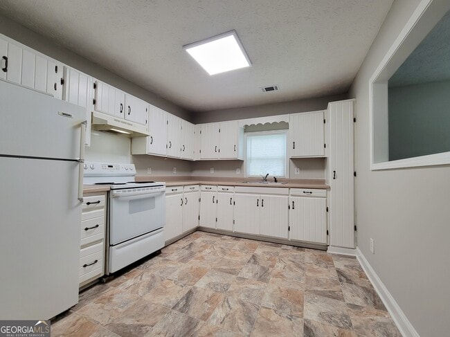 Photo - 248 Grove St