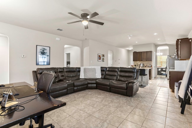 Photo - 7022 Phoebe View