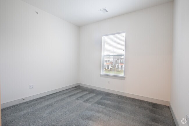 2BR, 1BA - 1185SF - Bedroom