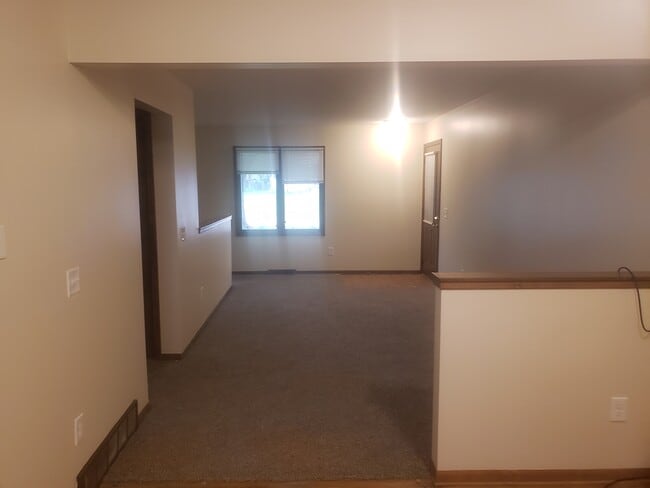 Photo - 1935 Greenfield Ave SW