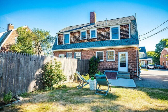 Photo - 77 Porpoise Way