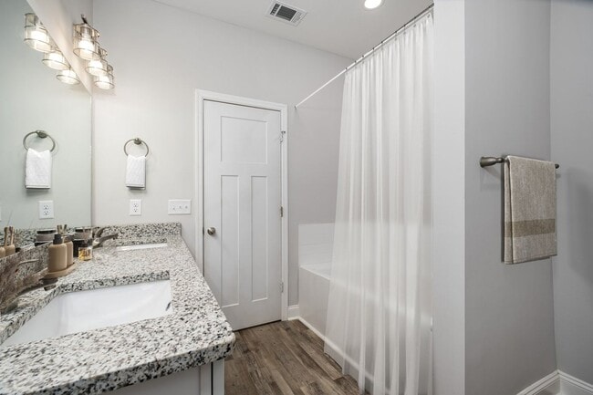 The Apex Luxury Apartments