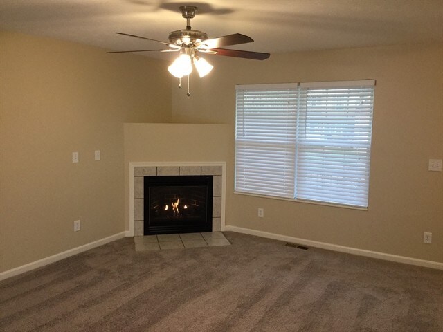 Photo - 1130 Donner Dr House