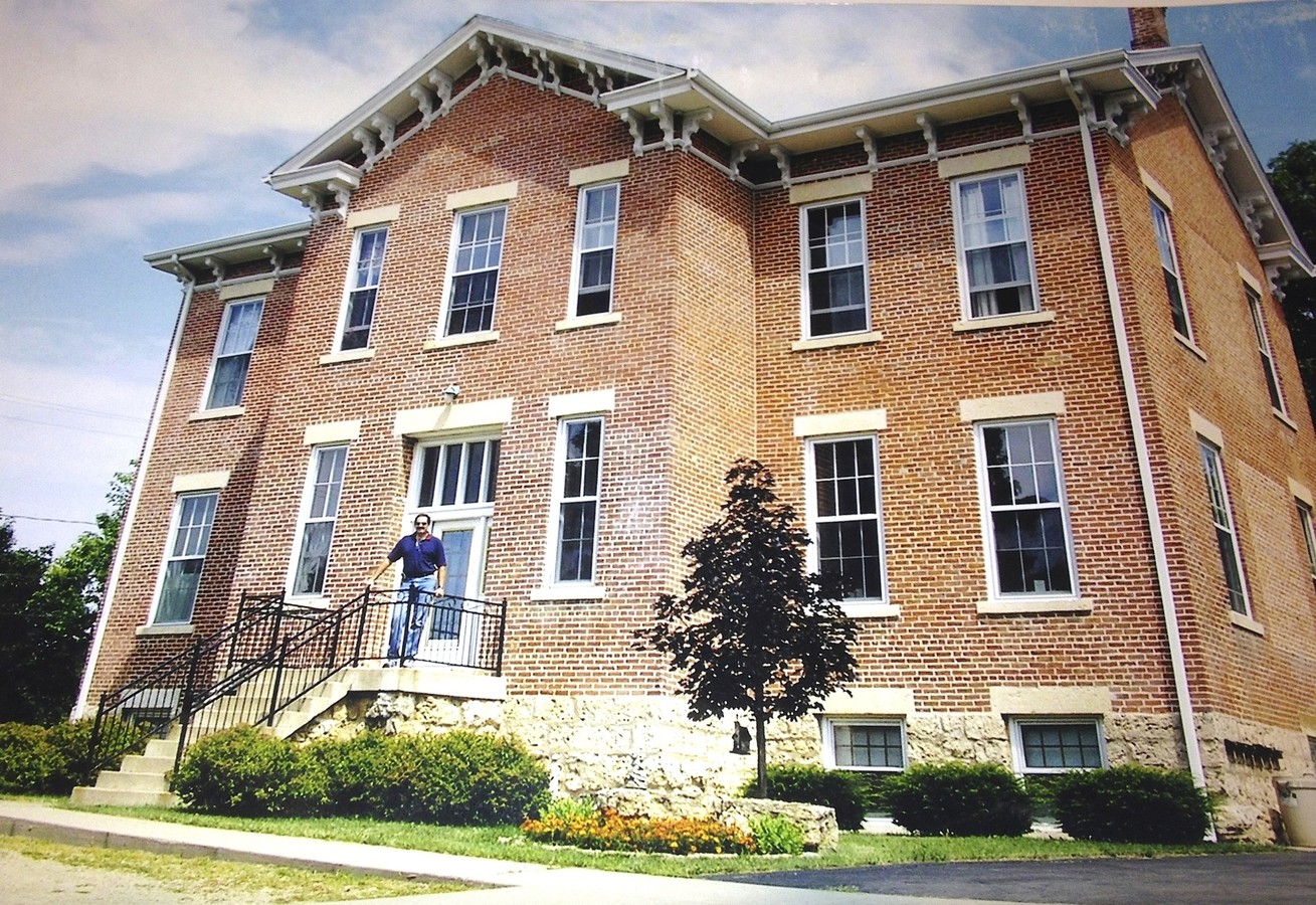 Photo - Old Seminary Hill School Building Apartments
