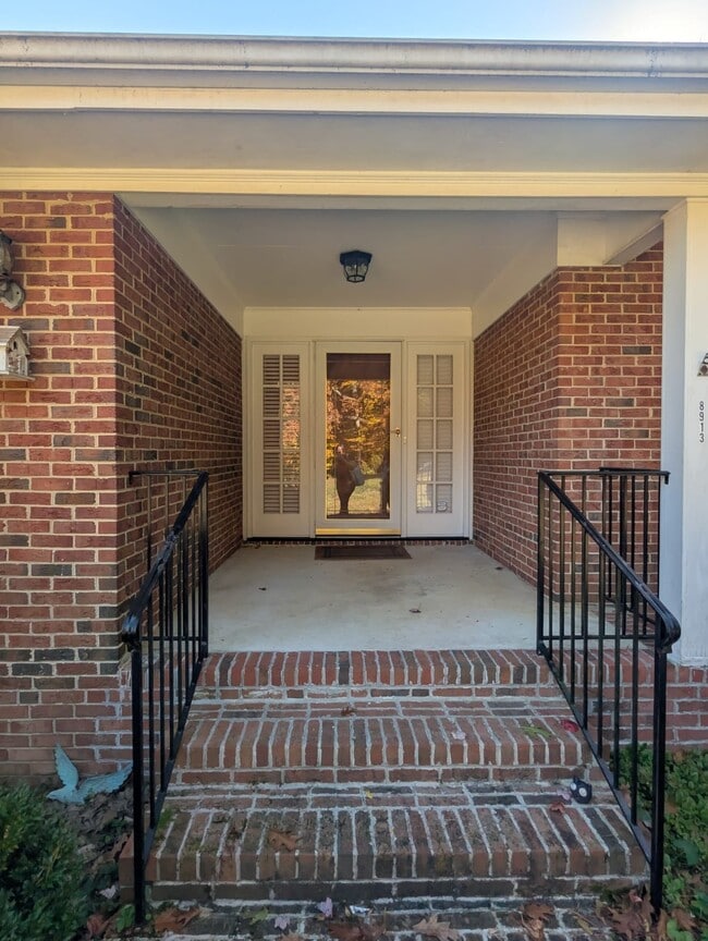 Photo - 8913 Oneal Rd