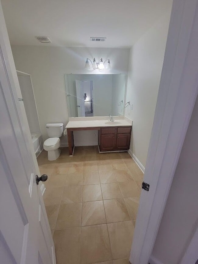 Photo - Spacious 4BR Home in Waterlyn in Mooresville