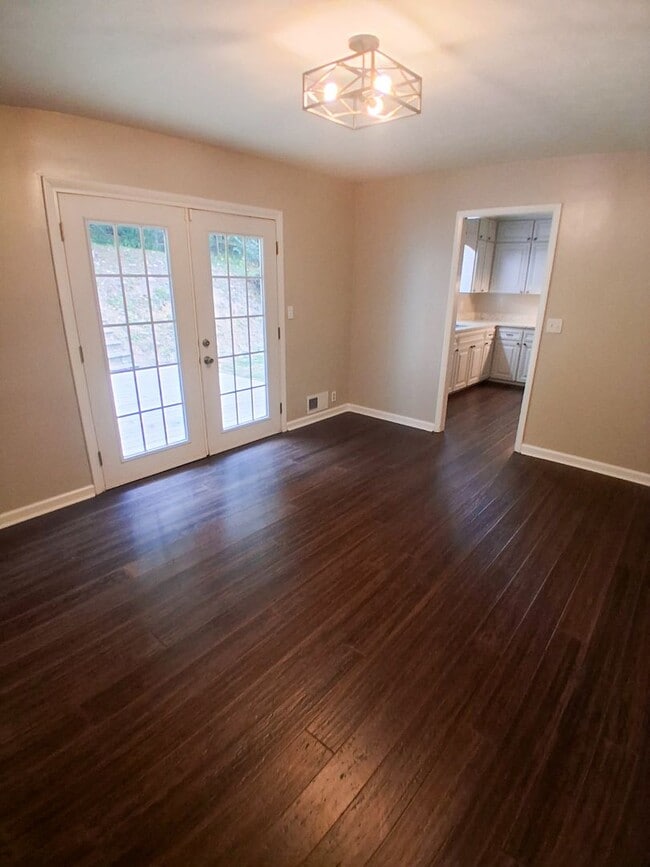 Photo - COMING SOON ? For Rent – Updated 3 Bed, 2....