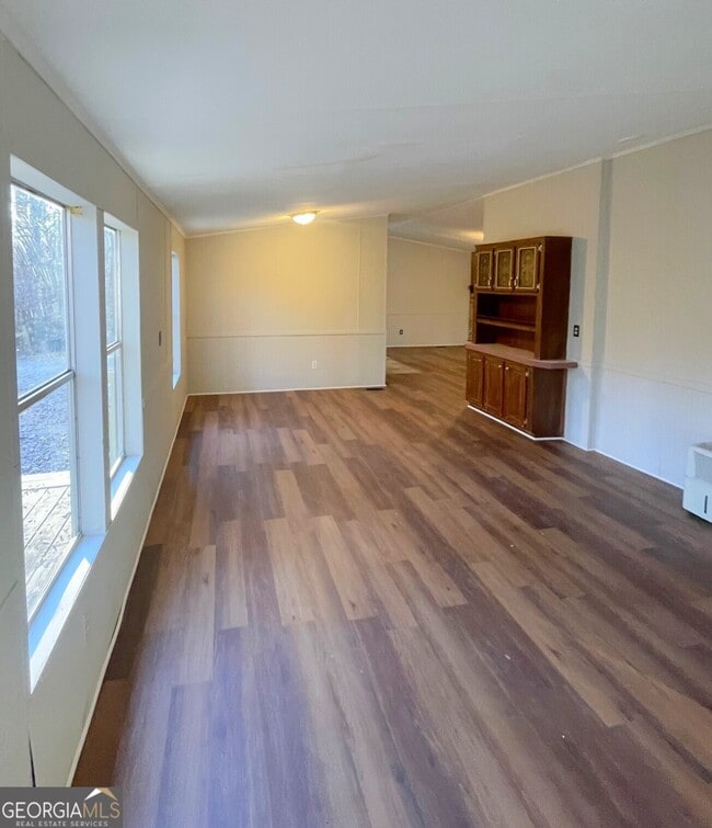 Photo - 249 Oakleigh Dr