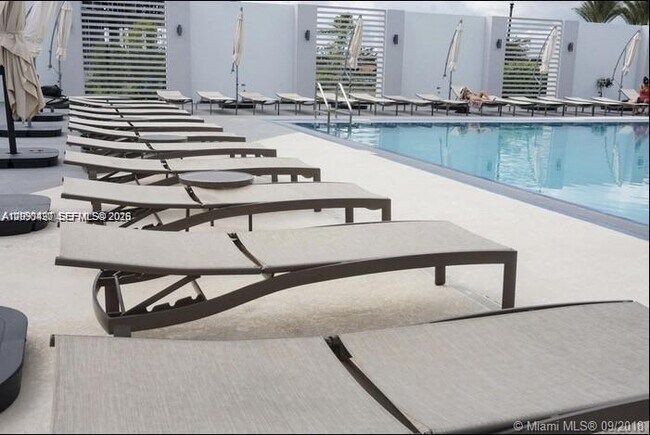 Photo - 14951 Royal Oaks Ln Unit 1104