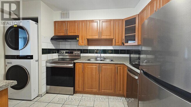 Photo - 5 San Romanoway Unit 705