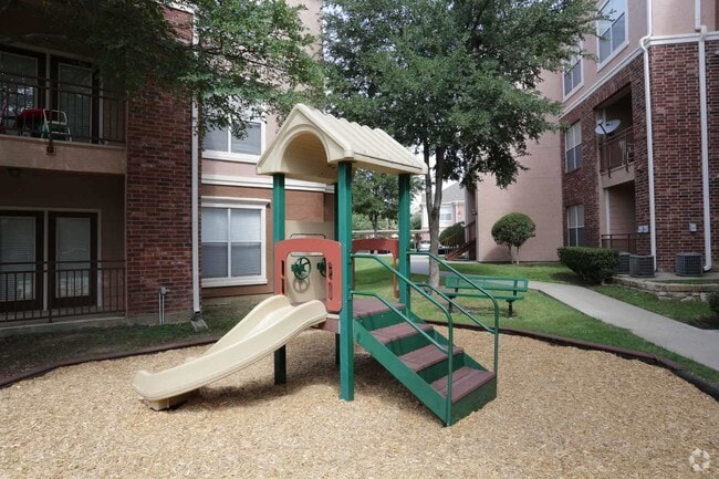 Small Playground - Anthem Town East