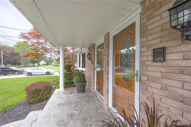 Building Photo - 2507 Cayuga St